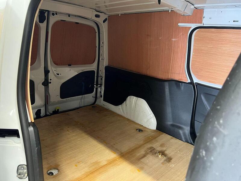 Used Vauxhall Combo 2022 for sale - 76904281: Photo 25