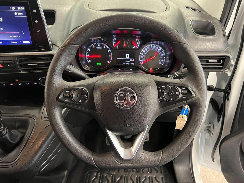 Used Vauxhall Combo 2022 for sale - 76904281: Photo 26
