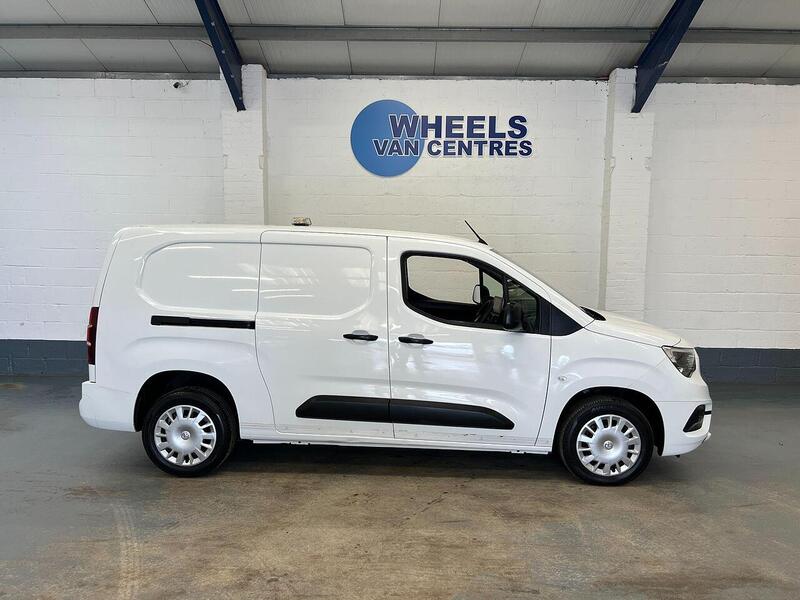 Used Vauxhall Combo 2022 for sale - 76904281: Photo 7