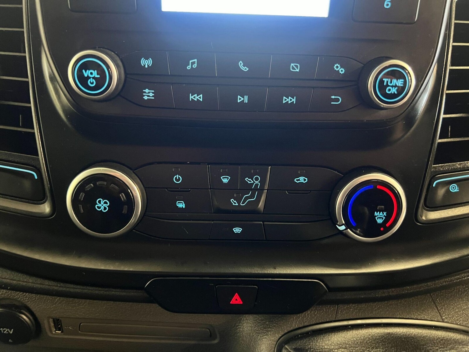 Used Ford Transit 2023 for sale - 76868790: Photo 25