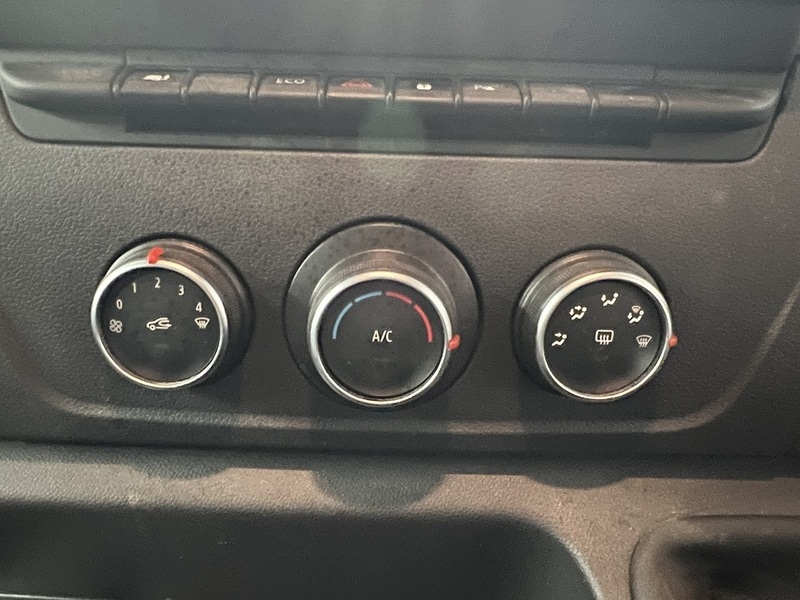 Used Renault Master 2024 for sale - 76940409: Photo 9