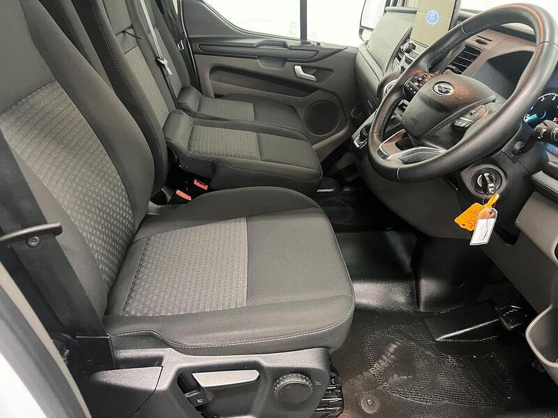 Used Ford Transit Custom 2023 for sale - 76904236: Photo 10
