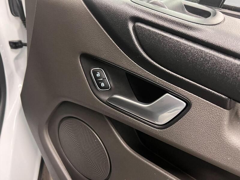 Used Ford Transit Custom 2023 for sale - 76904236: Photo 12