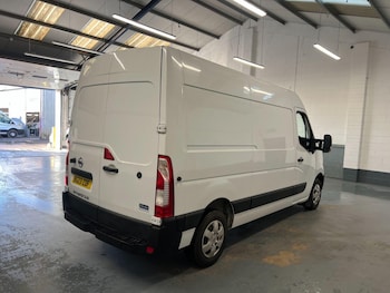 Used Nissan Interstar 2023 for sale - 76738319: Photo