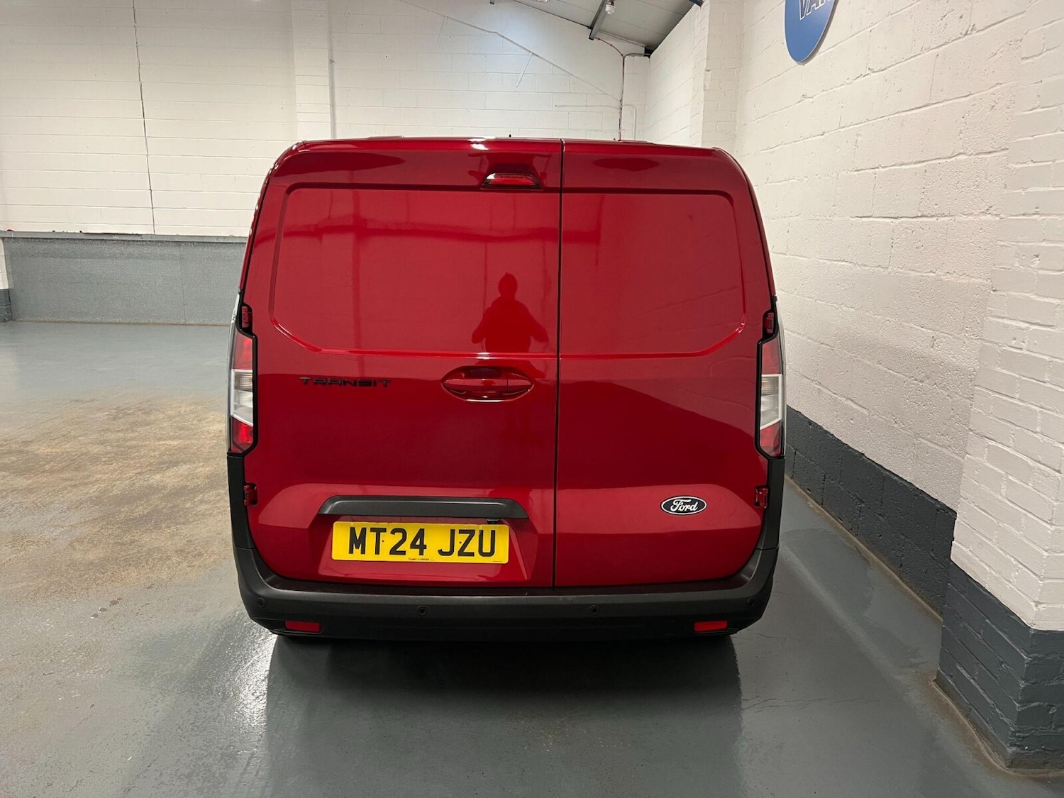 Used Ford Transit Courier 2024 for sale - 76289767: Photo 6