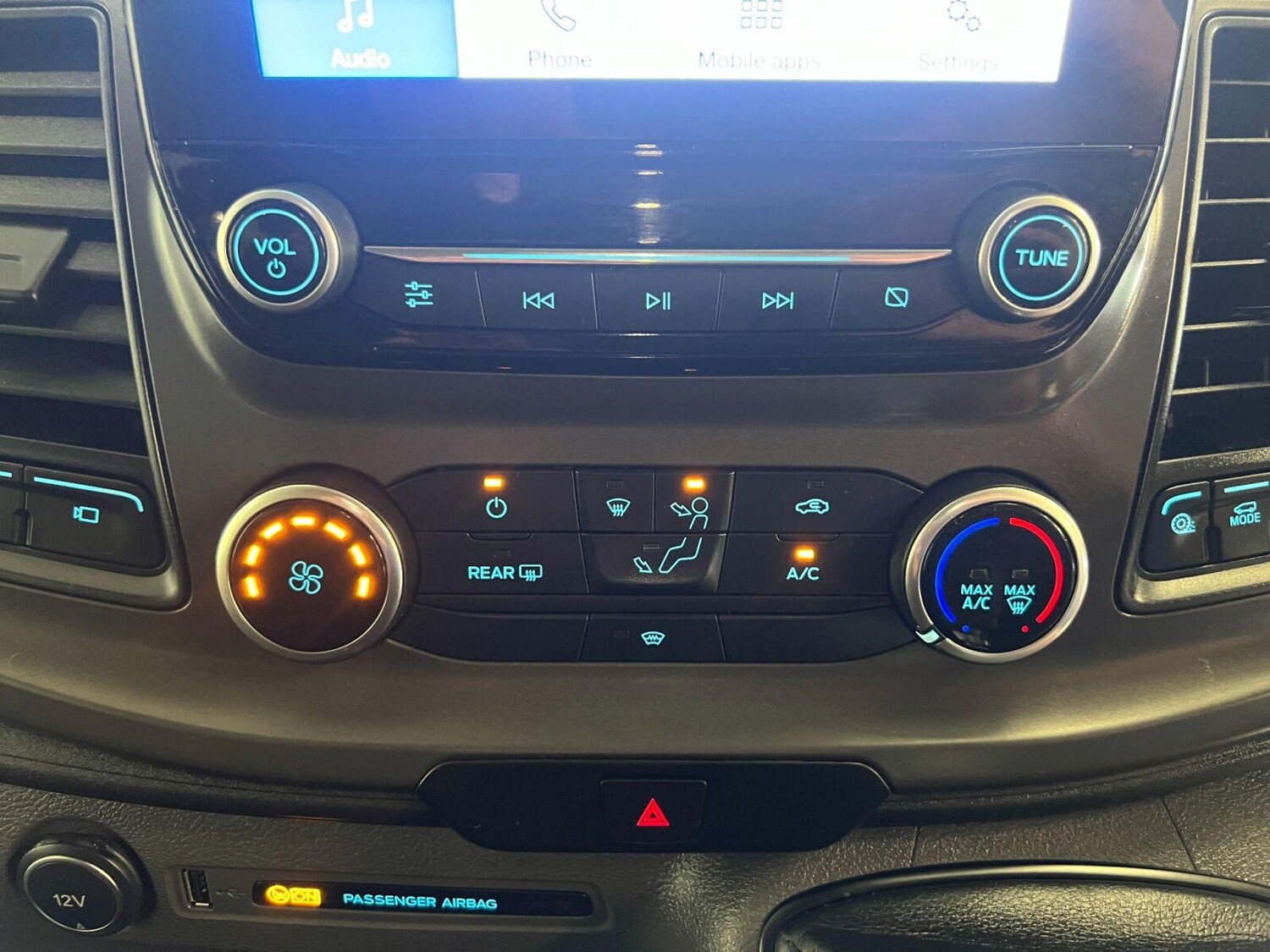 Vehicle 29