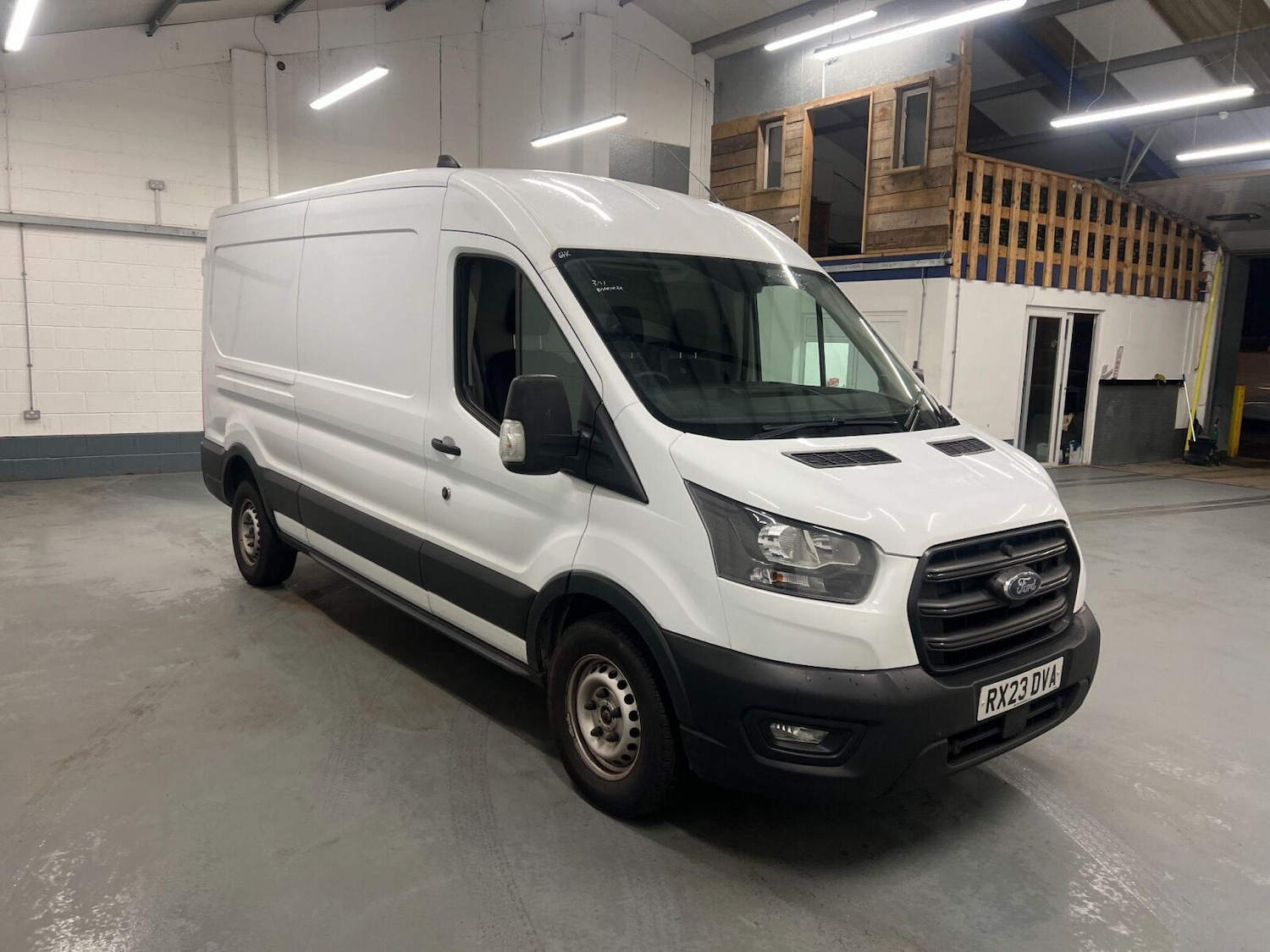 Used Ford Transit 2023 for sale - 76589835: Photo 4