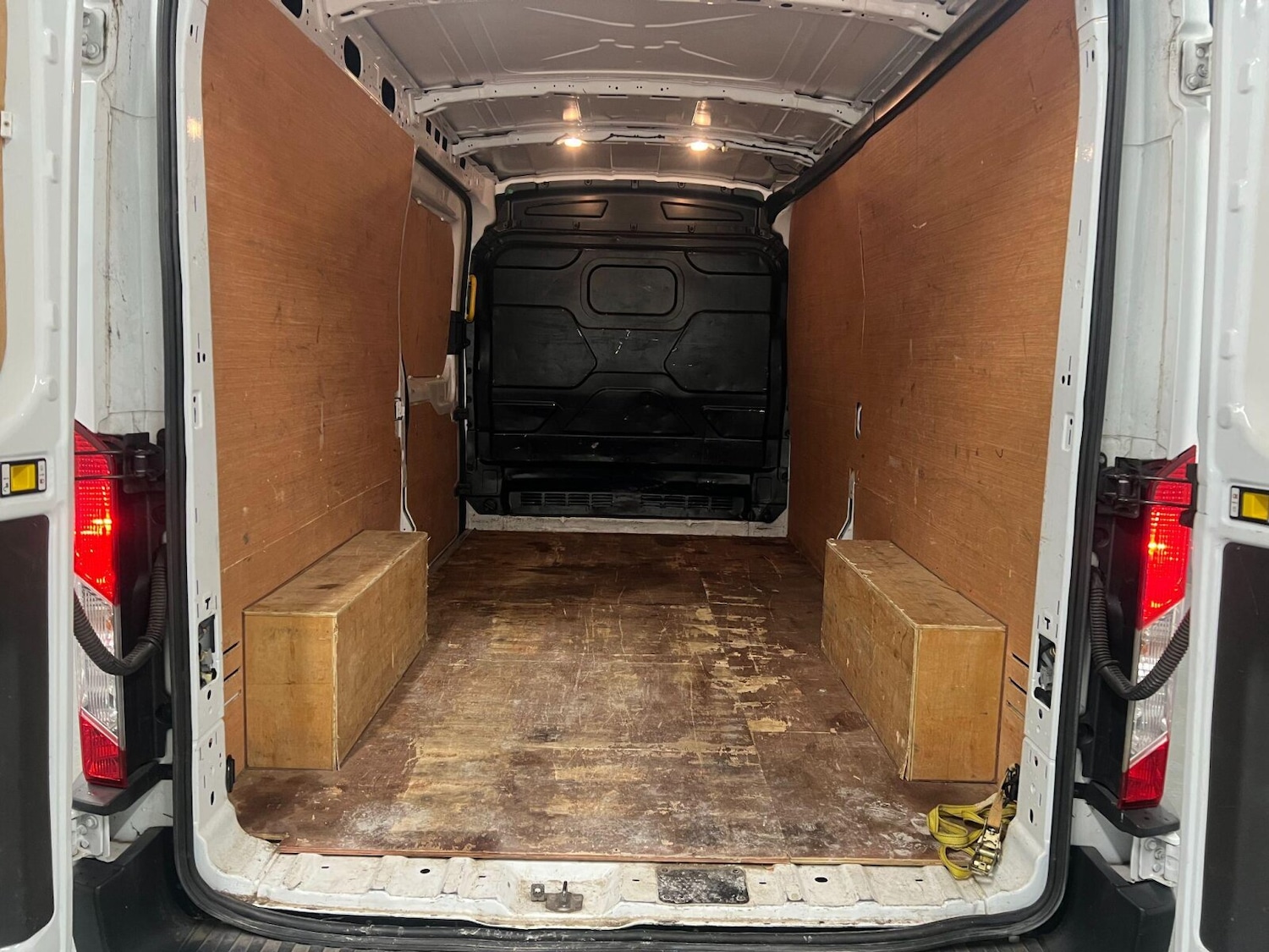 Used Ford Transit 2023 for sale - 76589835: Photo 5