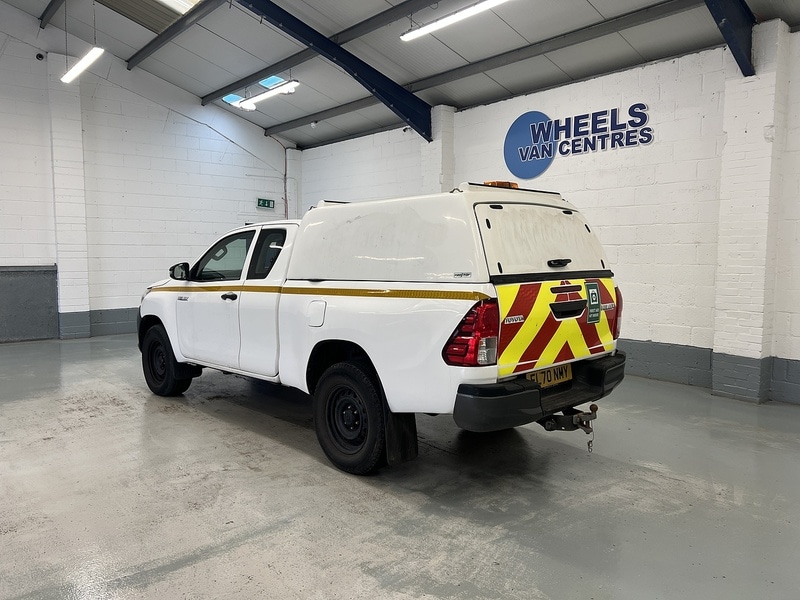 Used Toyota Hilux 2020 for sale - 77693915: Photo 2