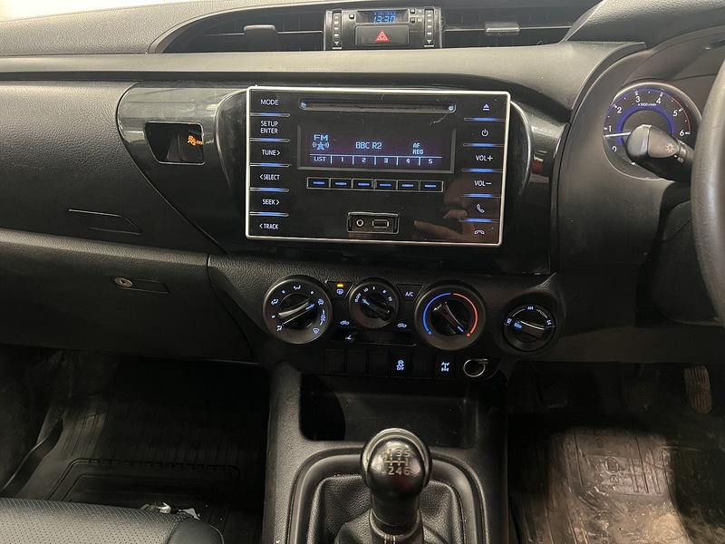 Used Toyota Hilux 2020 for sale - 77693915: Photo 8
