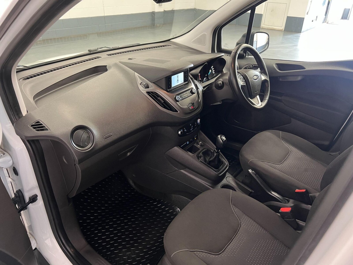 Used Ford Transit Courier 2021 for sale - 76871359: Photo 19