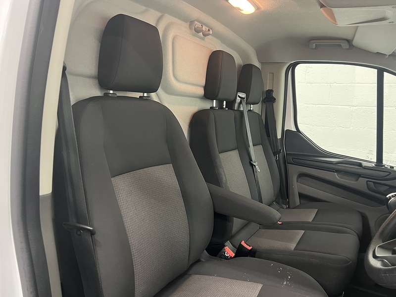 Used Ford Transit Custom 2023 for sale - 77568396: Photo 9
