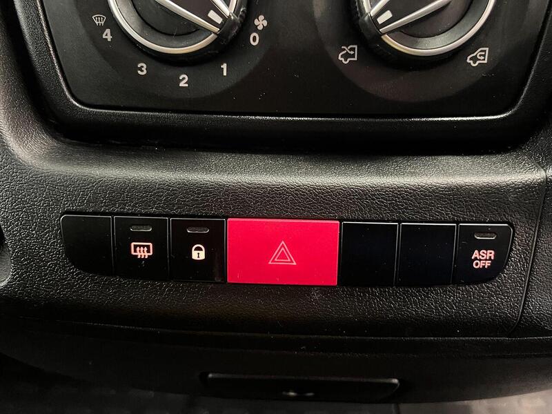 Used Vauxhall Movano 2022 for sale - 76904365: Photo 15