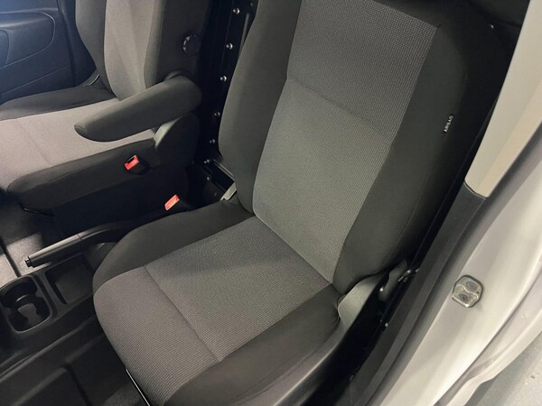 Used Toyota ProAce 2023 for sale - 75652939: Photo 20