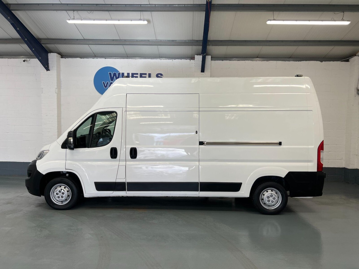 Used Citroen Relay 2019 for sale - 76873804: Photo 2