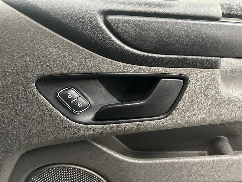 Used Ford Transit Custom 2020 for sale - 76904147: Photo 13