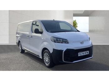 Toyota ProAce feature image