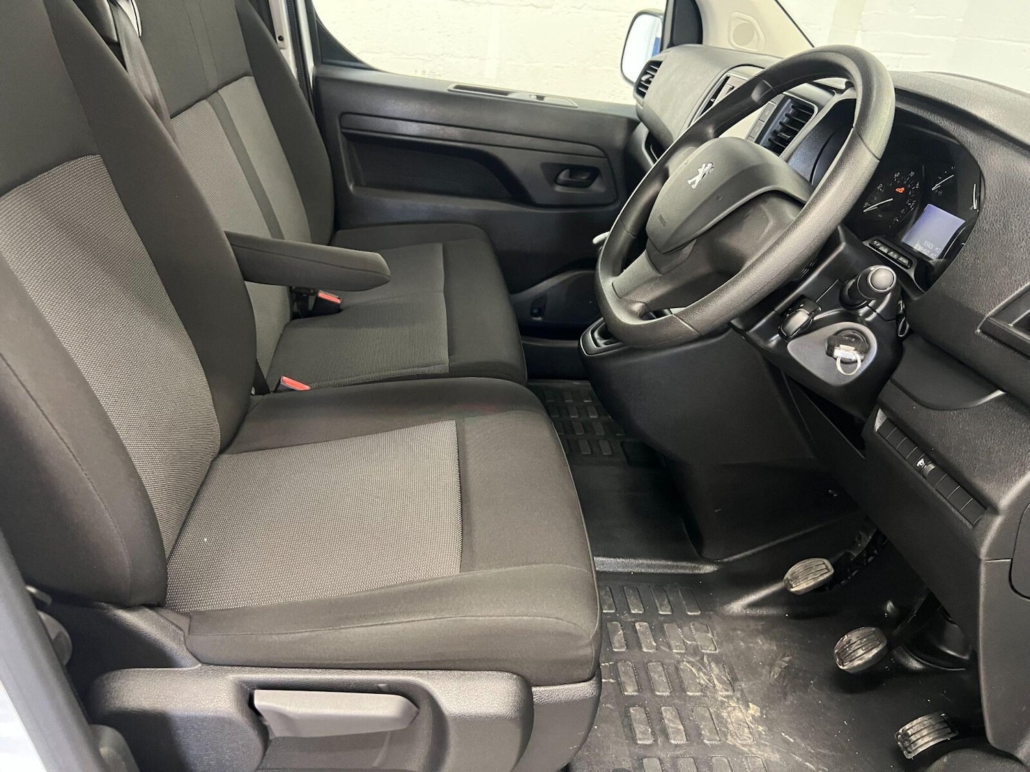 Used Peugeot Expert 2024 for sale - 76178079: Photo 10