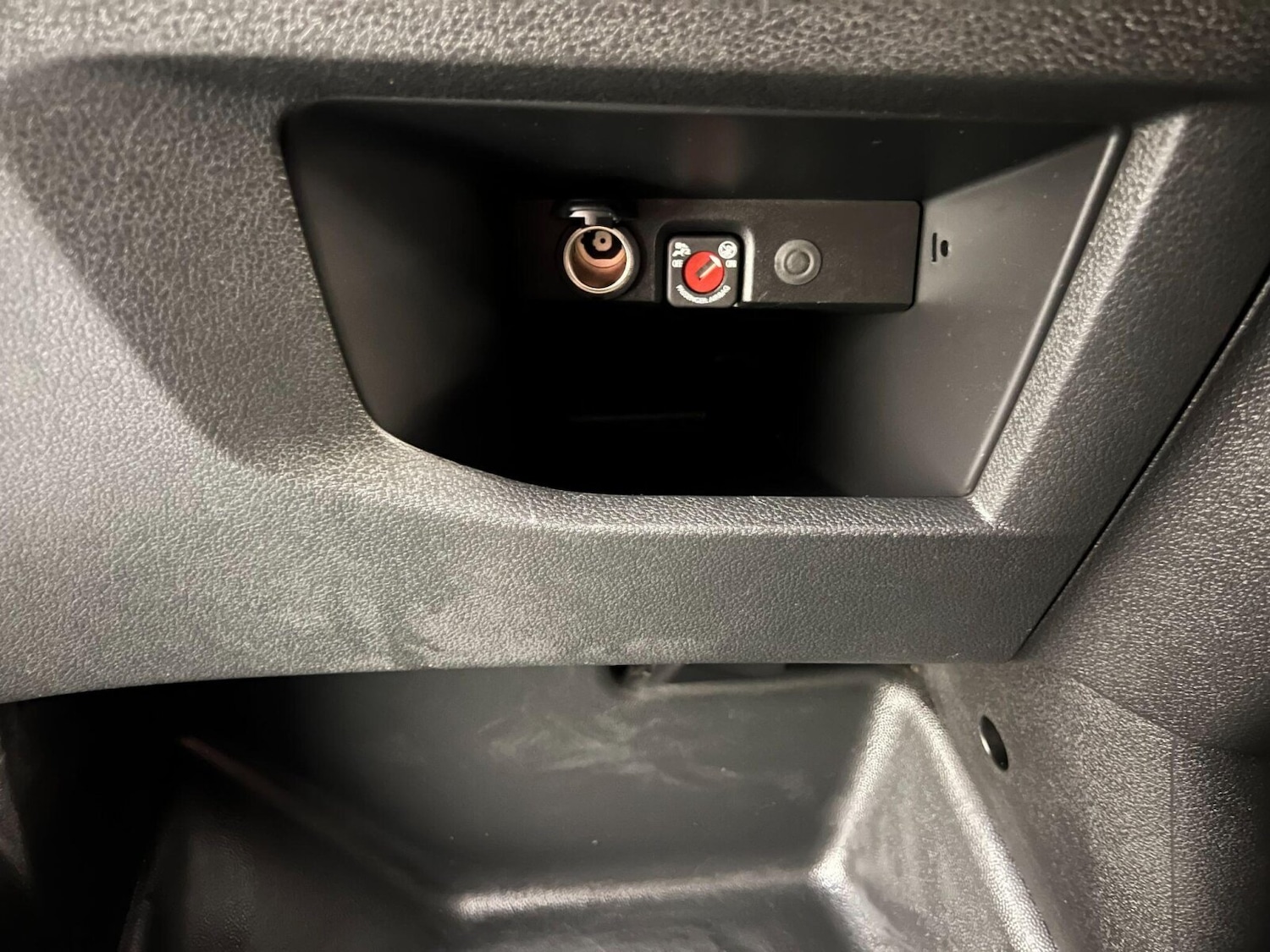 Used Peugeot Expert 2024 for sale - 76178079: Photo 28