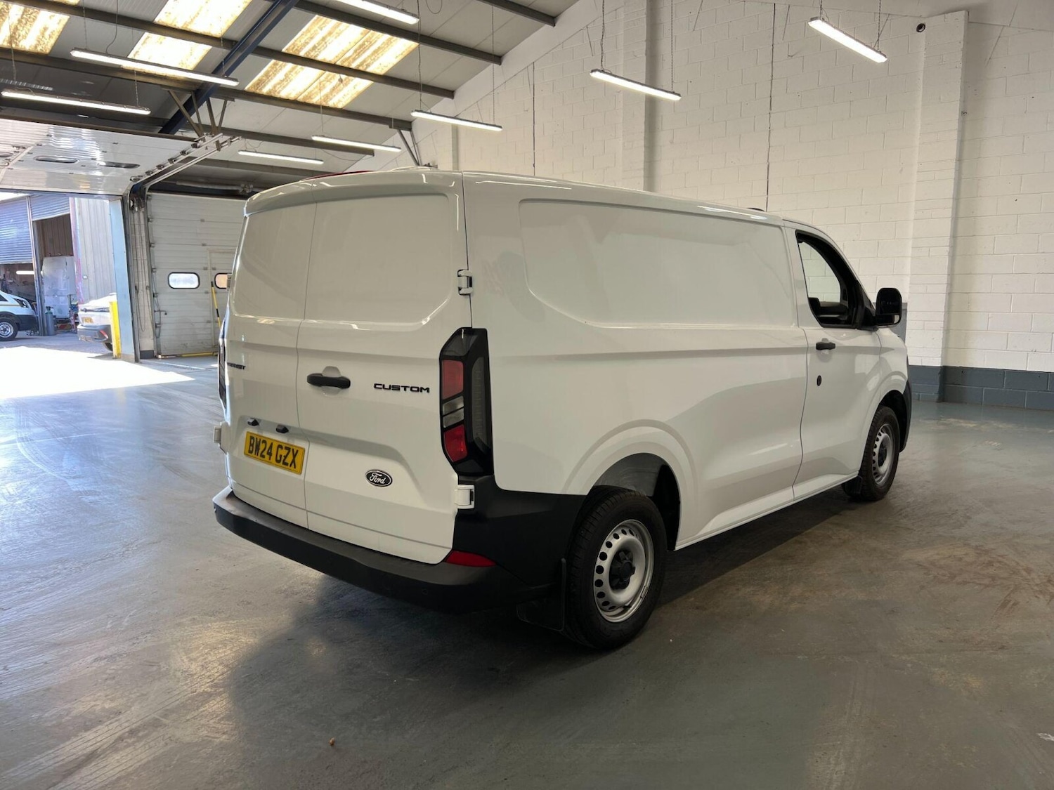 Used Ford Transit Custom 2024 for sale - 76139985: Photo 3