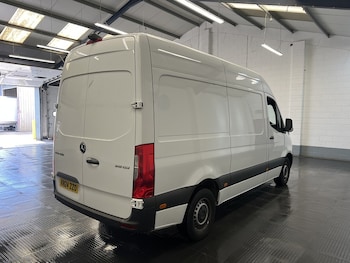 Used Mercedes-Benz Sprinter 2024 for sale - 79468730: Photo