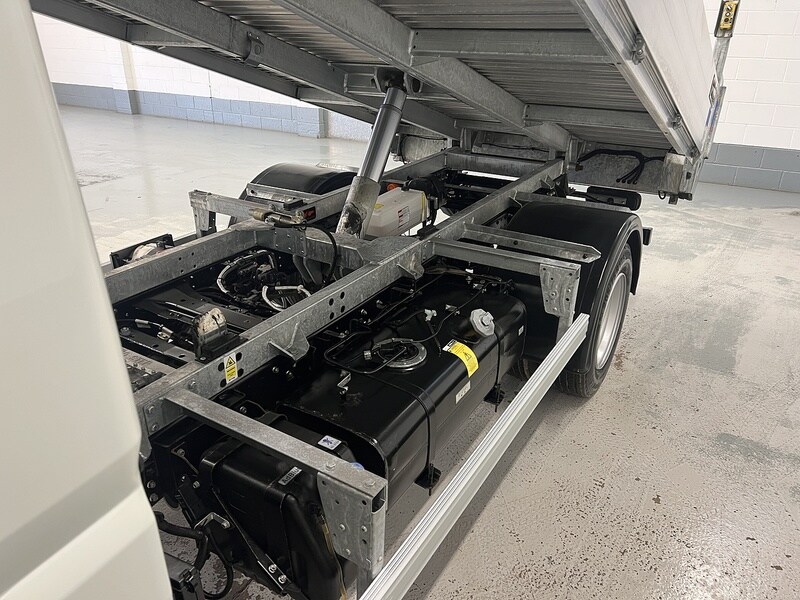 Used Mitsubishi Canter 2023 for sale - 77765963: Photo 37