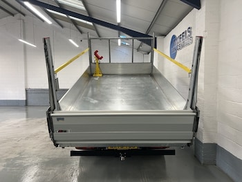 Used Mitsubishi Canter 2023 for sale - 77765963: Photo