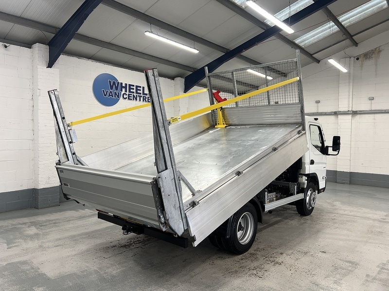 Used Mitsubishi Canter 2023 for sale - 77765963: Photo 8