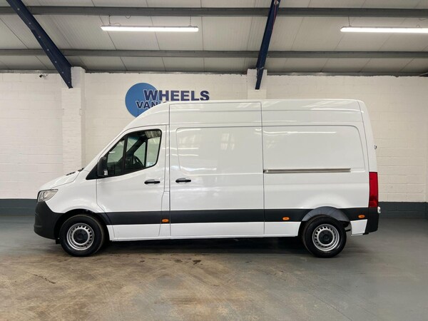 Used Mercedes-Benz Sprinter 2024 for sale - 76140011: Photo 2