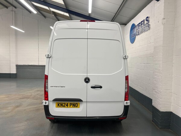 Used Mercedes-Benz Sprinter 2024 for sale - 76140011: Photo 6