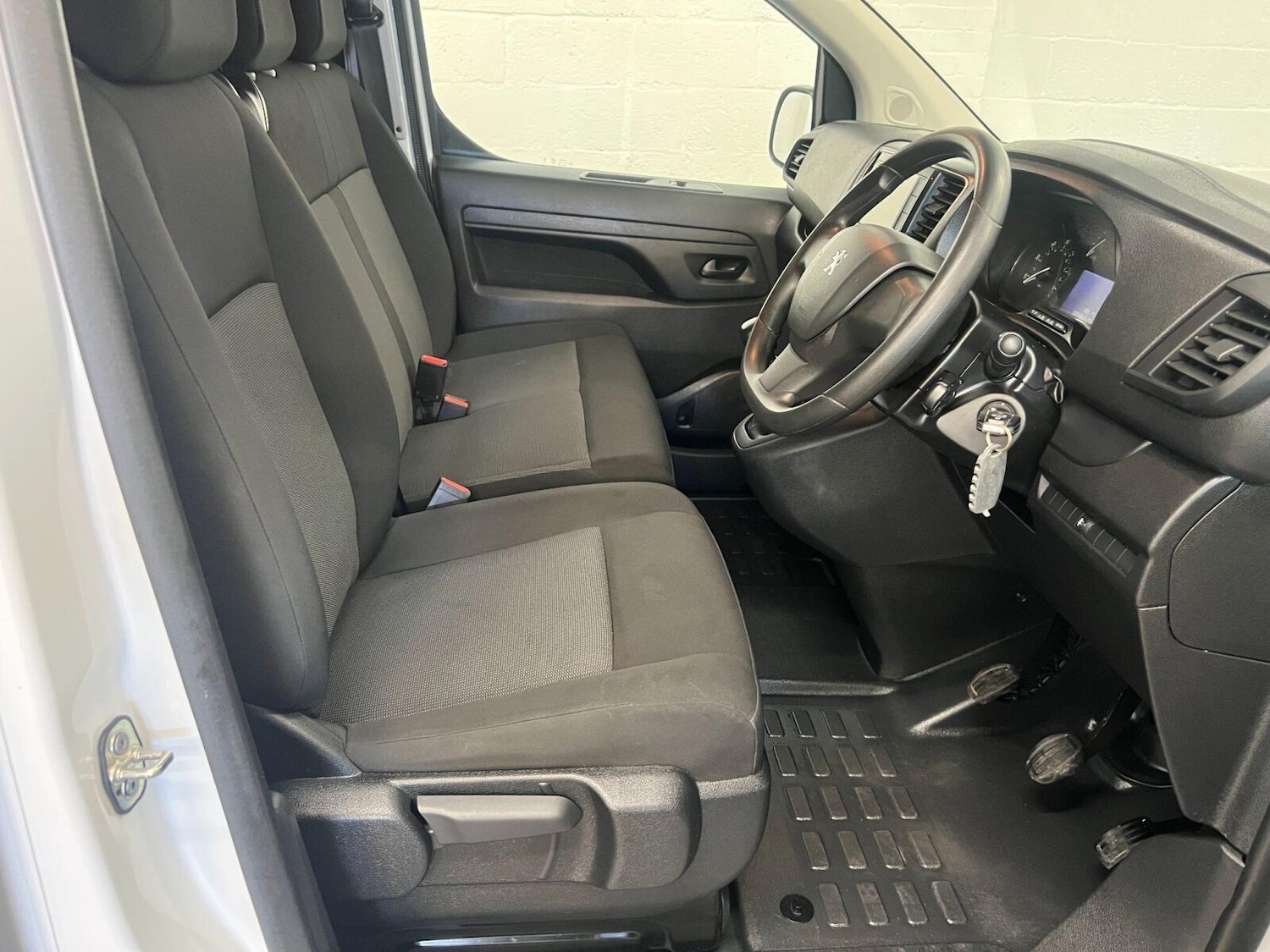 Used Peugeot Expert 2024 for sale - 76870742: Photo 9