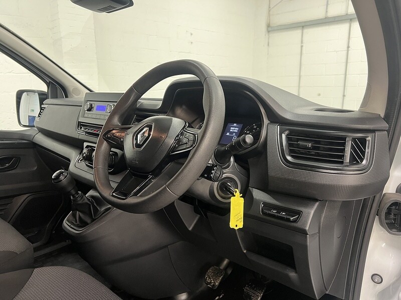 Used Renault Trafic 2023 for sale - 77465223: Photo 11