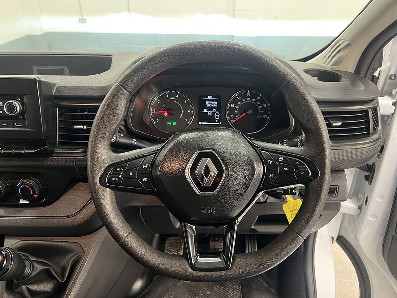 Used Renault Trafic 2023 for sale - 77465223: Photo 16