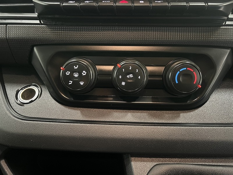 Used Renault Trafic 2023 for sale - 77465223: Photo 25