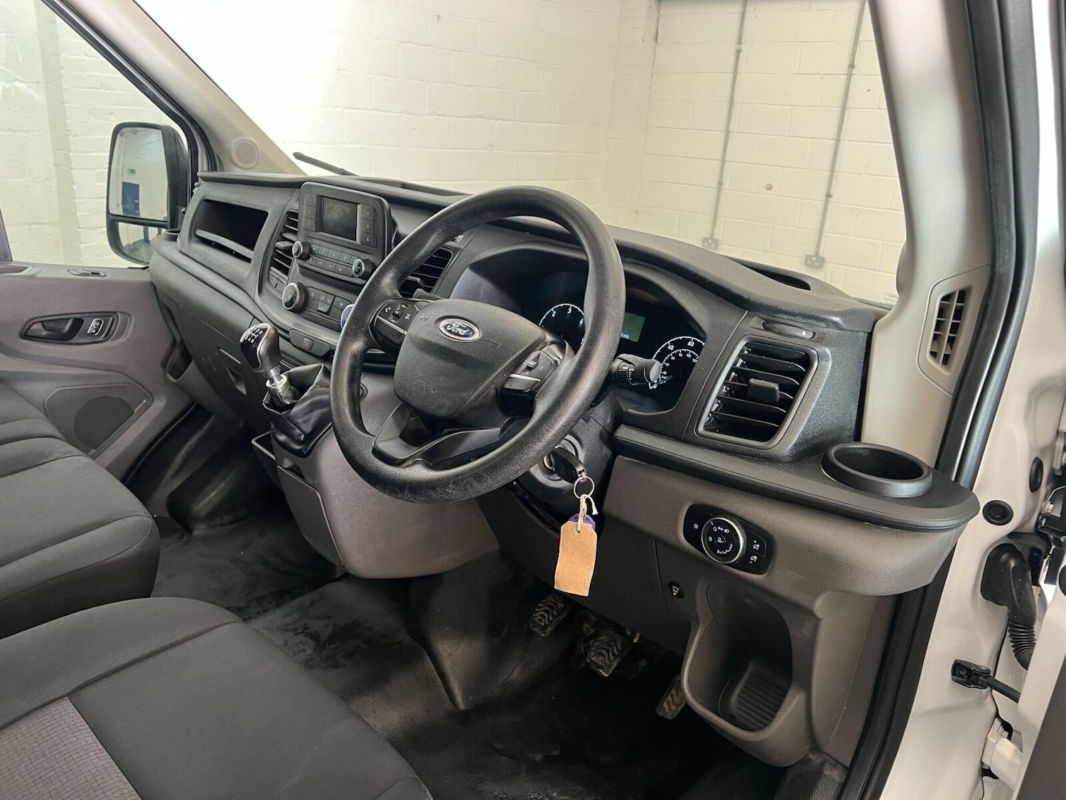 Used Ford Transit 2022 for sale - 76869800: Photo 27