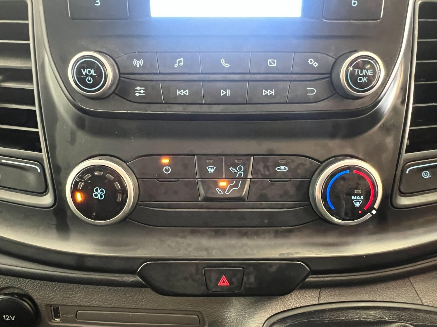 Used Ford Transit 2022 for sale - 76869800: Photo 33