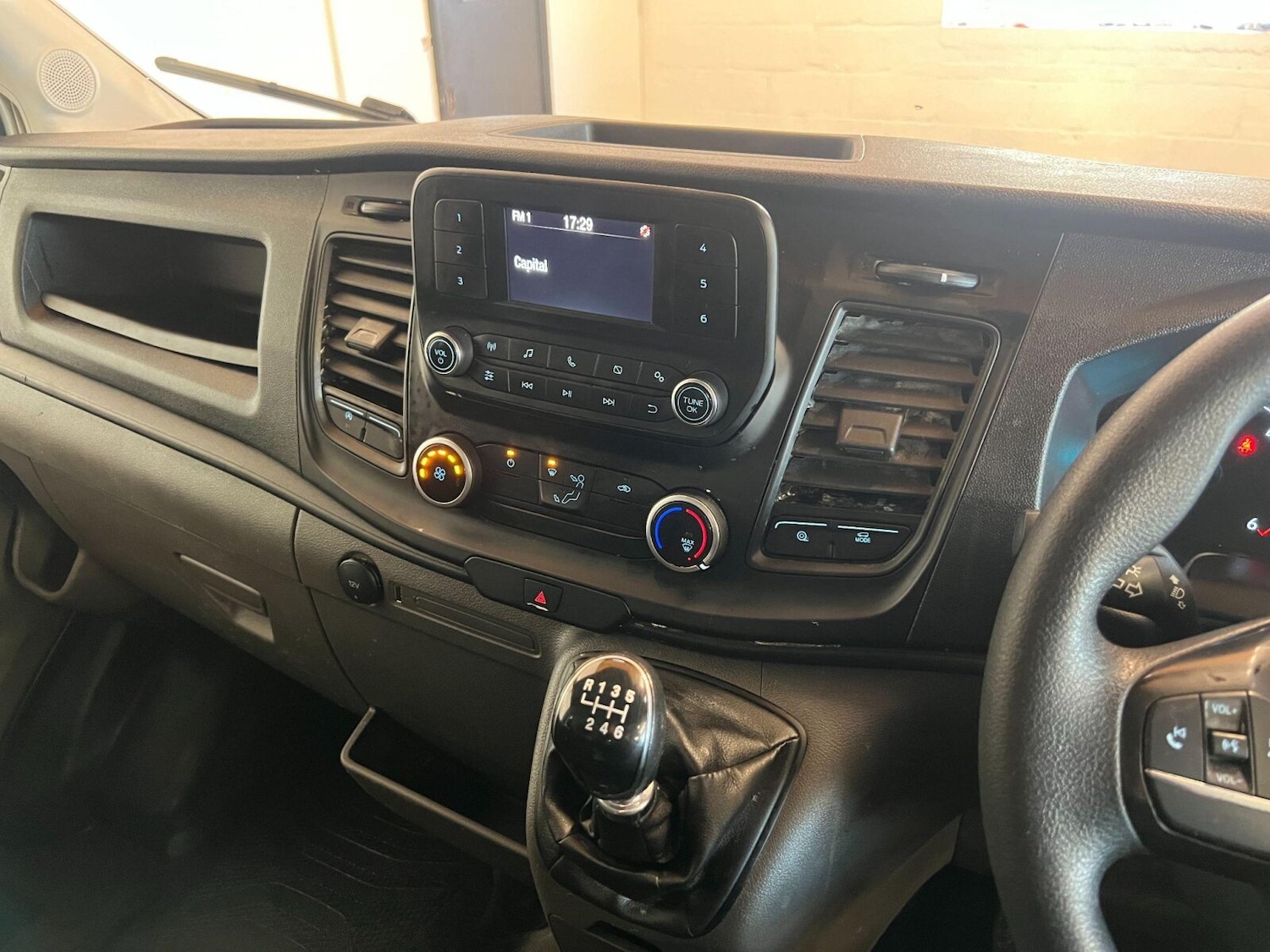 Used Ford Transit 2022 for sale - 76868966: Photo 24