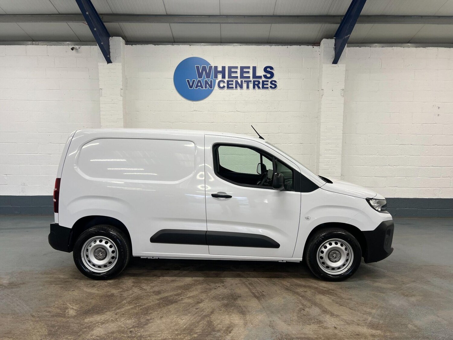 Used Vauxhall Combo 2024 for sale - 76871251: Photo 7