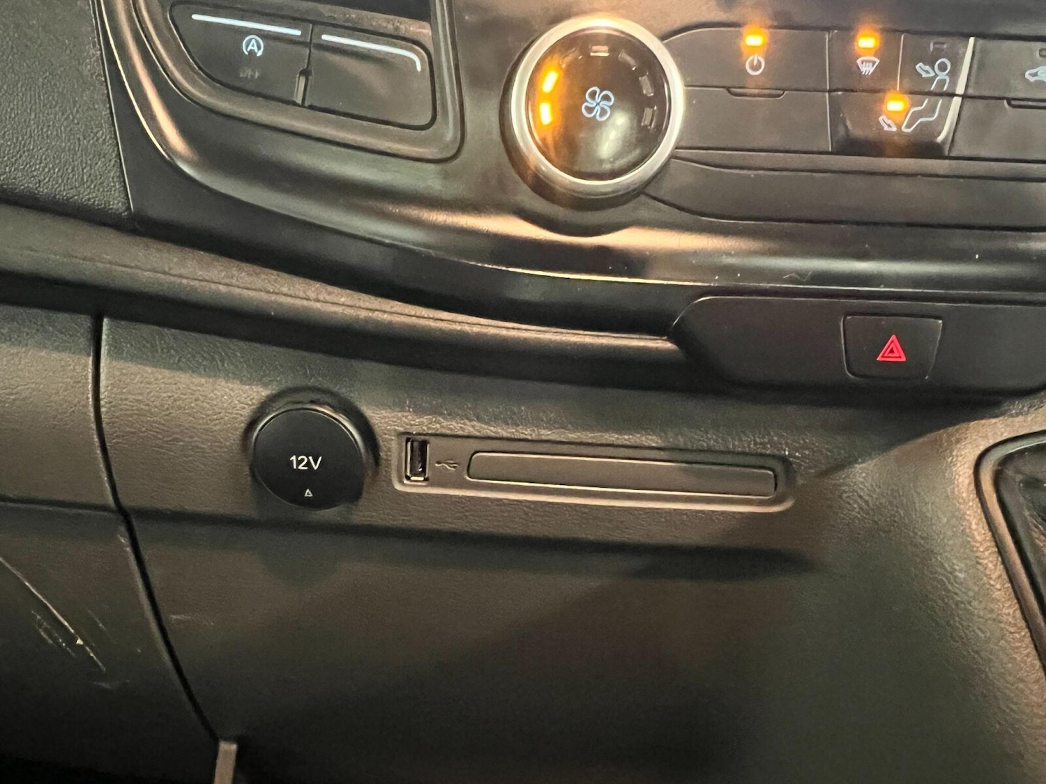 Used Ford Transit 2023 for sale - 76872526: Photo 19