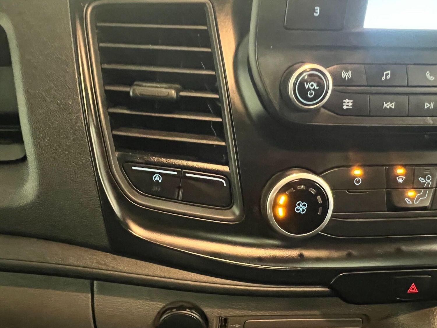 Used Ford Transit 2023 for sale - 76872526: Photo 27