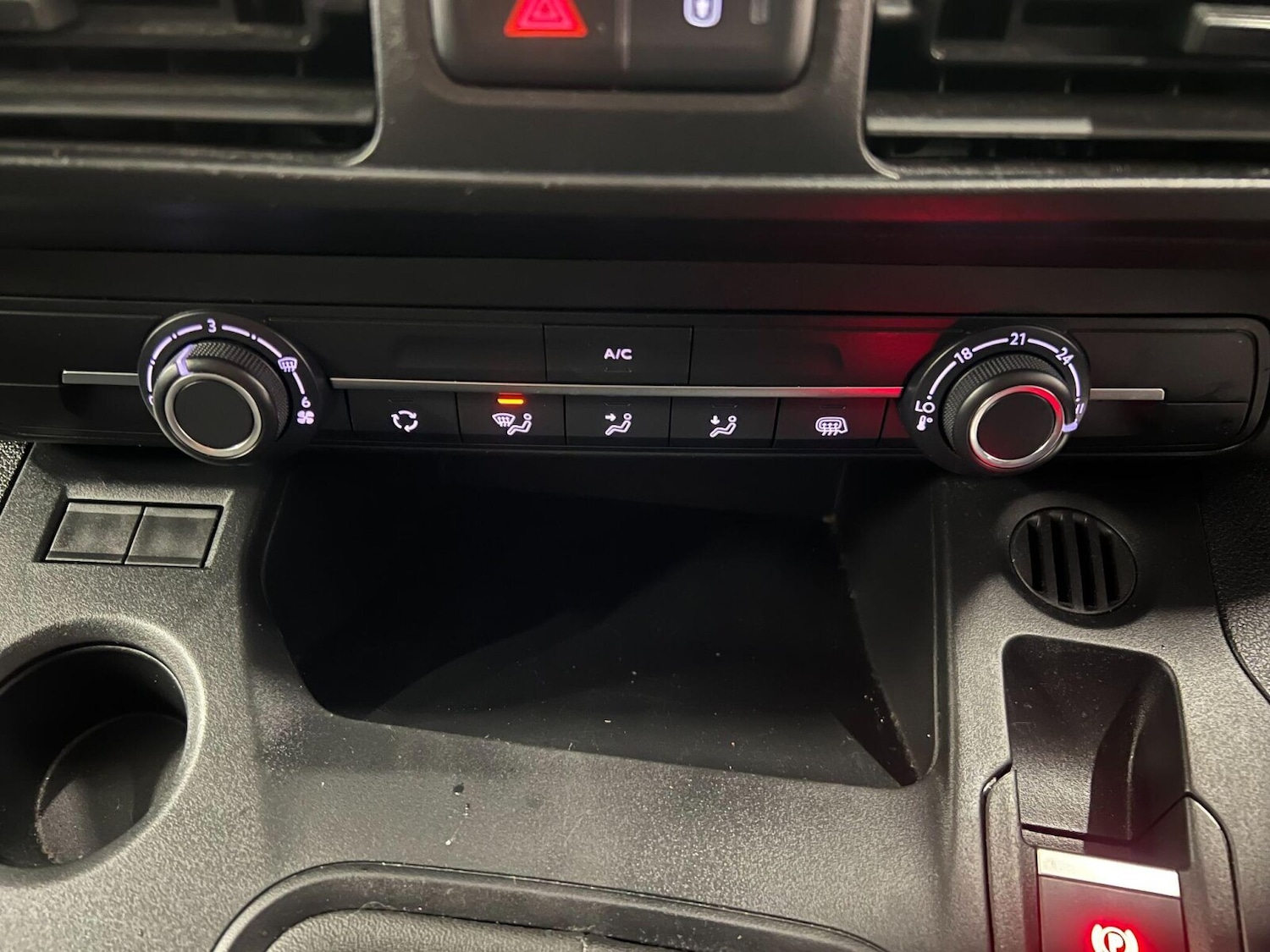 Used Vauxhall Combo 2023 for sale - 76758023: Photo 9