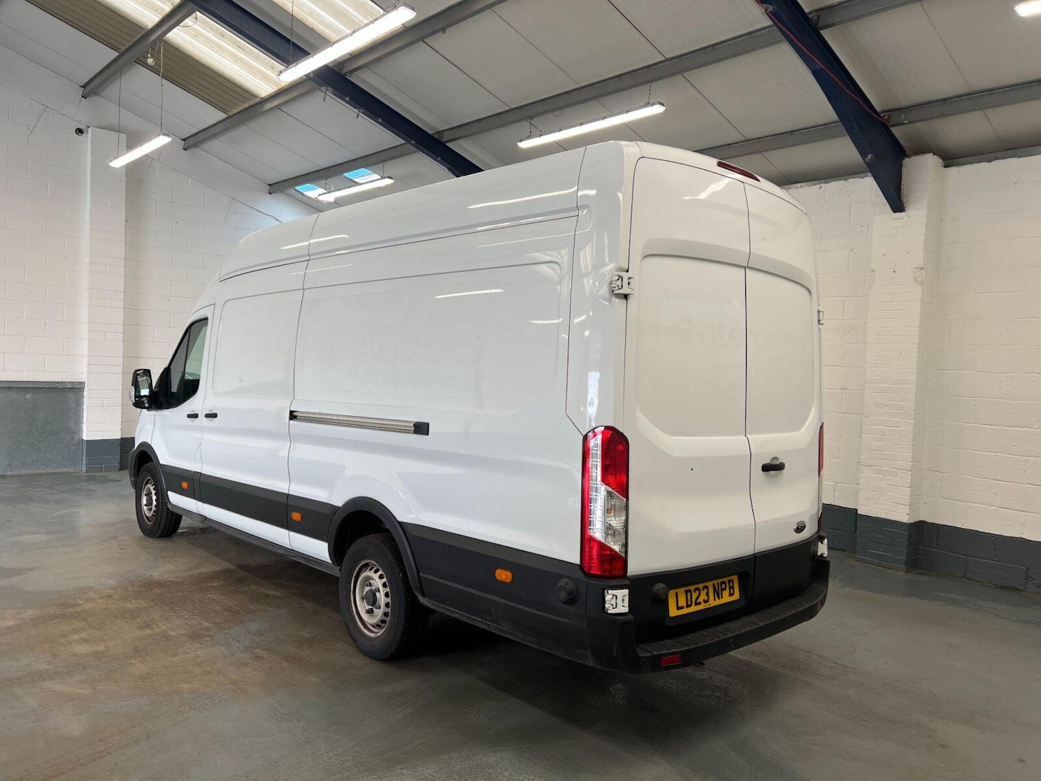 Used Ford Transit 2023 for sale - 76428283: Photo 2