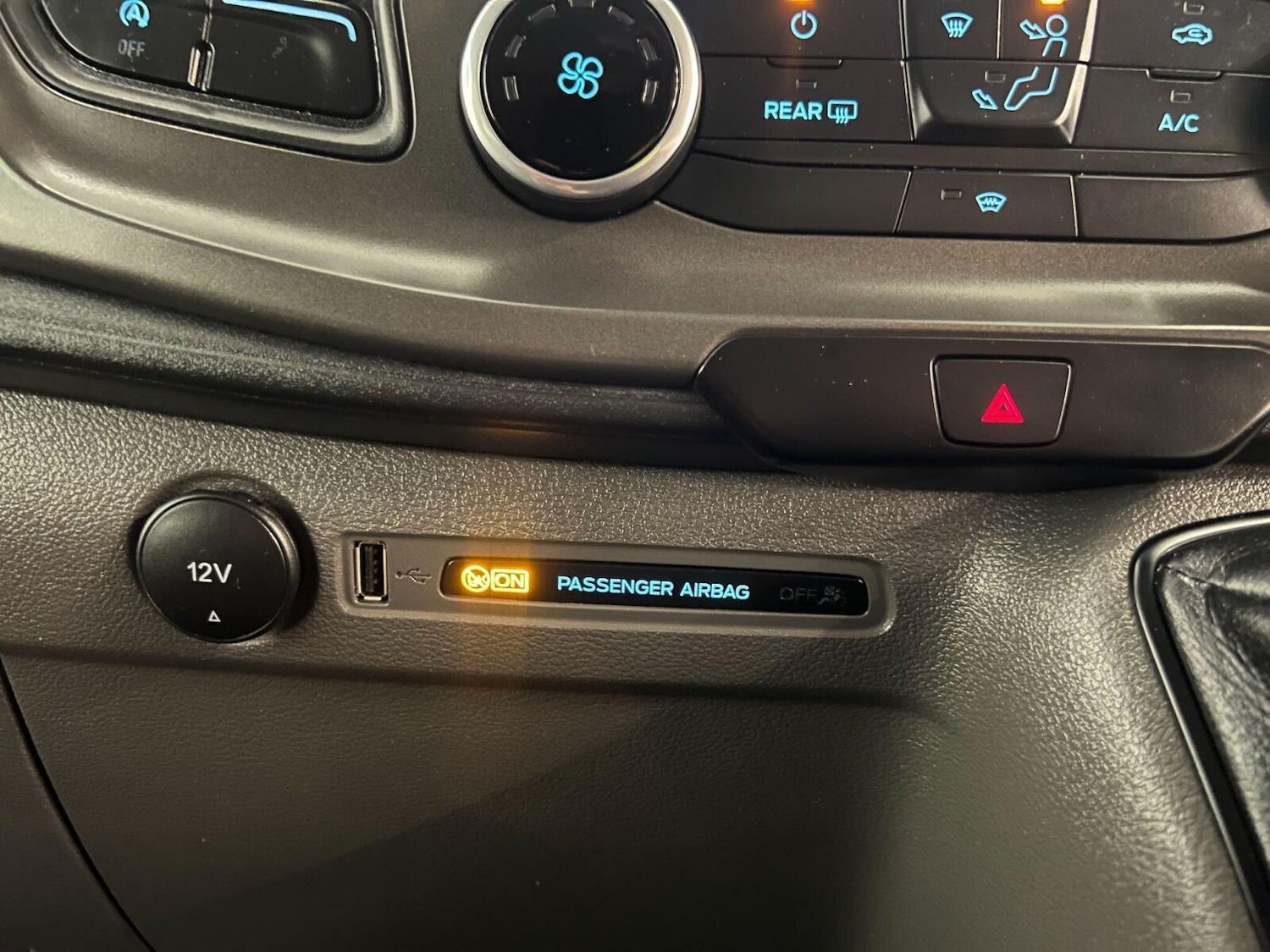 Used Ford Transit Custom 2022 for sale - 76868701: Photo 16