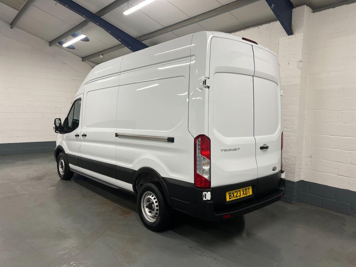 Used Ford Transit 2023 for sale - 76873389: Photo 5