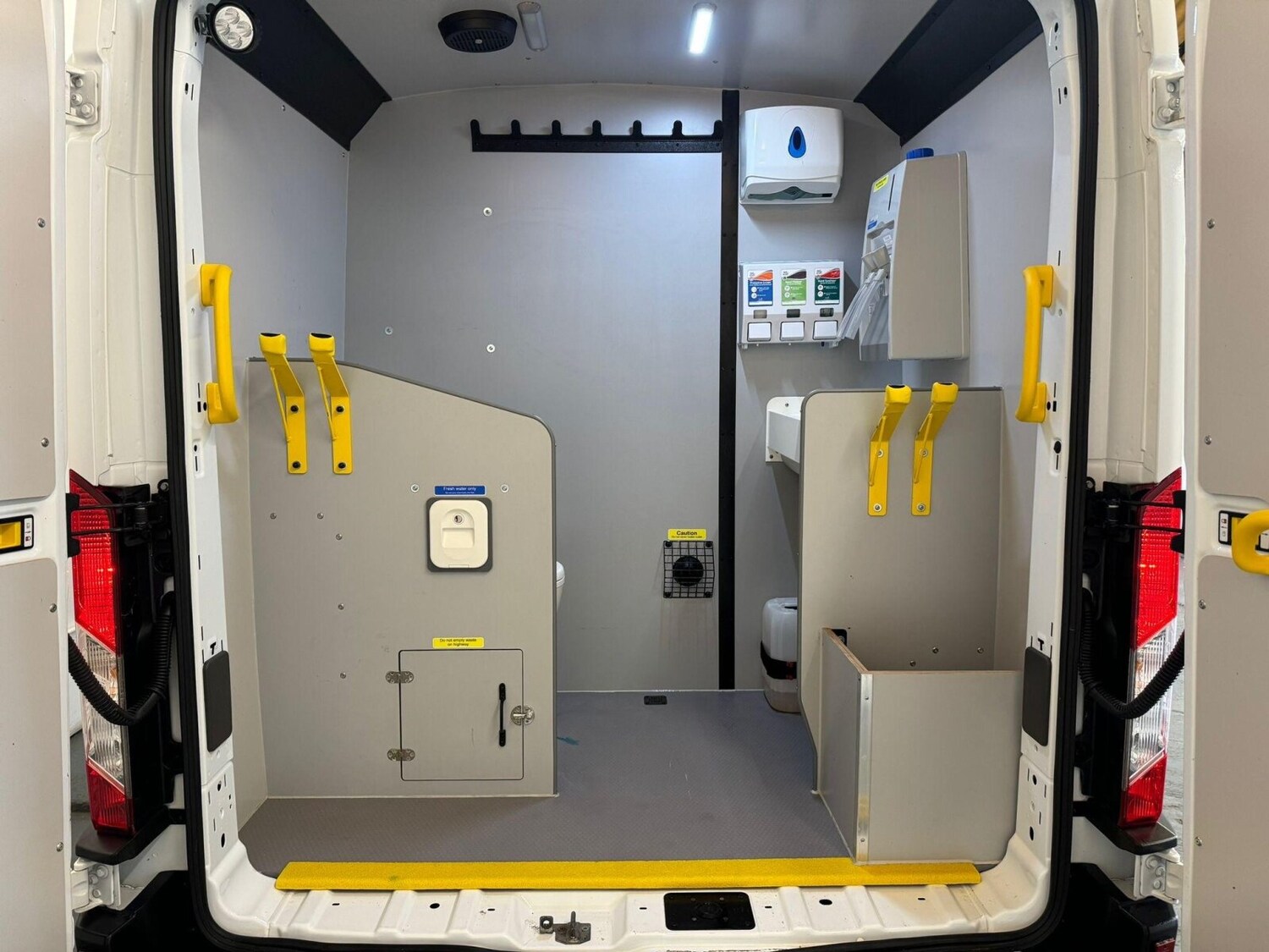 Used Ford Transit 2022 for sale - 75406688: Photo 26