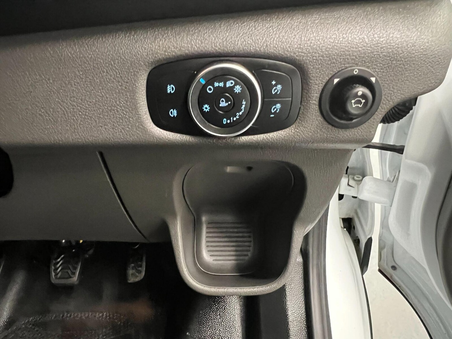 Used Ford Transit 2024 for sale - 76873381: Photo 11