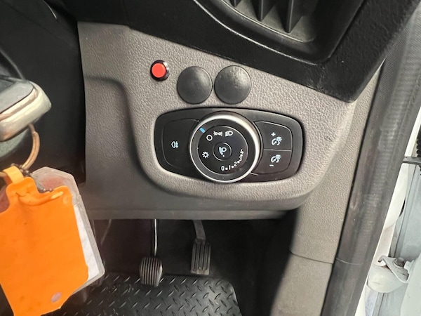 Used Ford Transit Connect 2020 for sale - 75406686: Photo 11