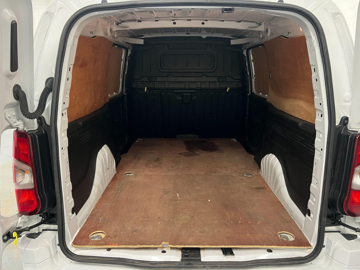 Used Vauxhall Combo 2023 for sale - 76875023: Photo 5