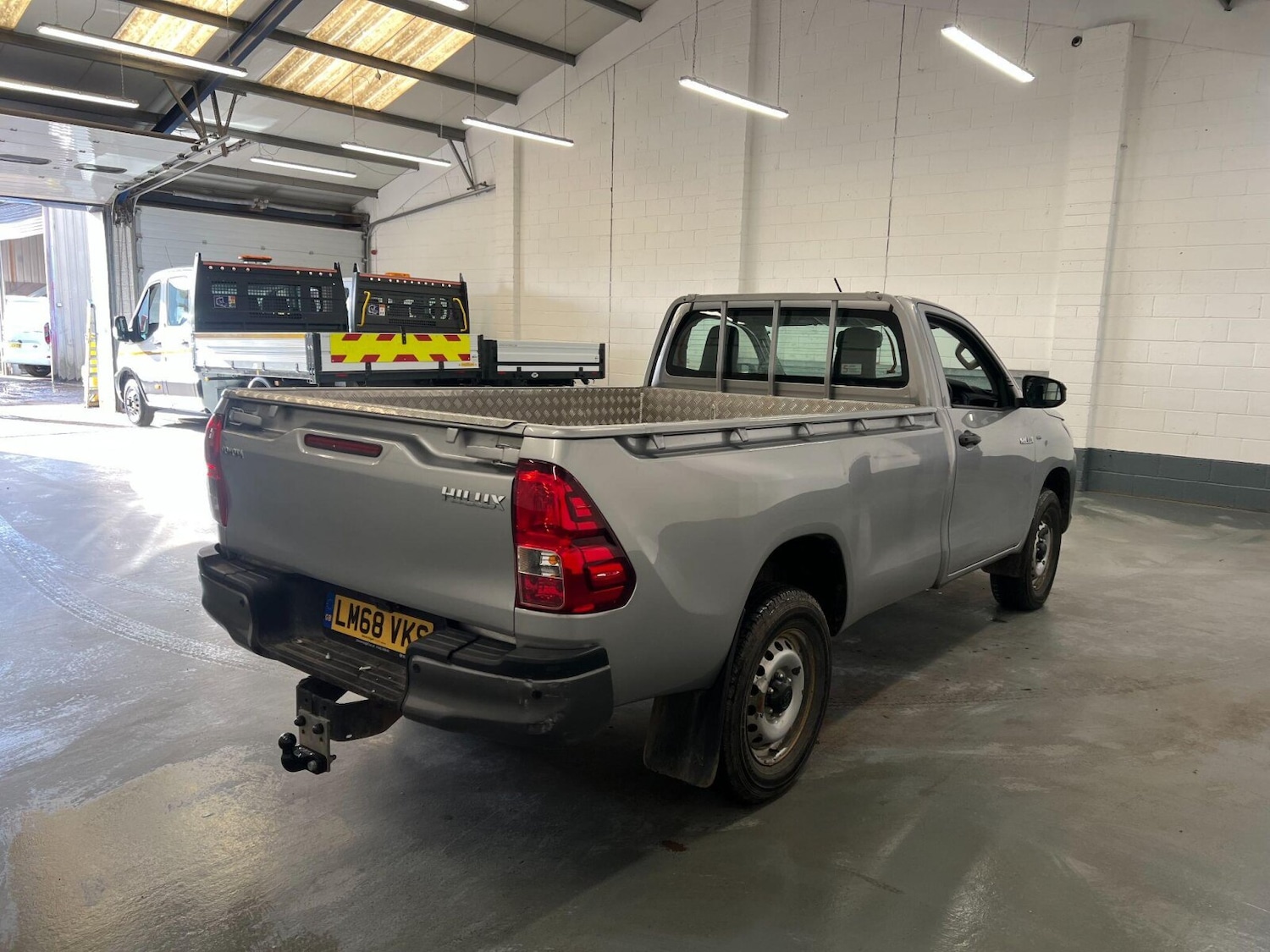 Used Toyota Hilux 2018 for sale - 76660913: Photo 3