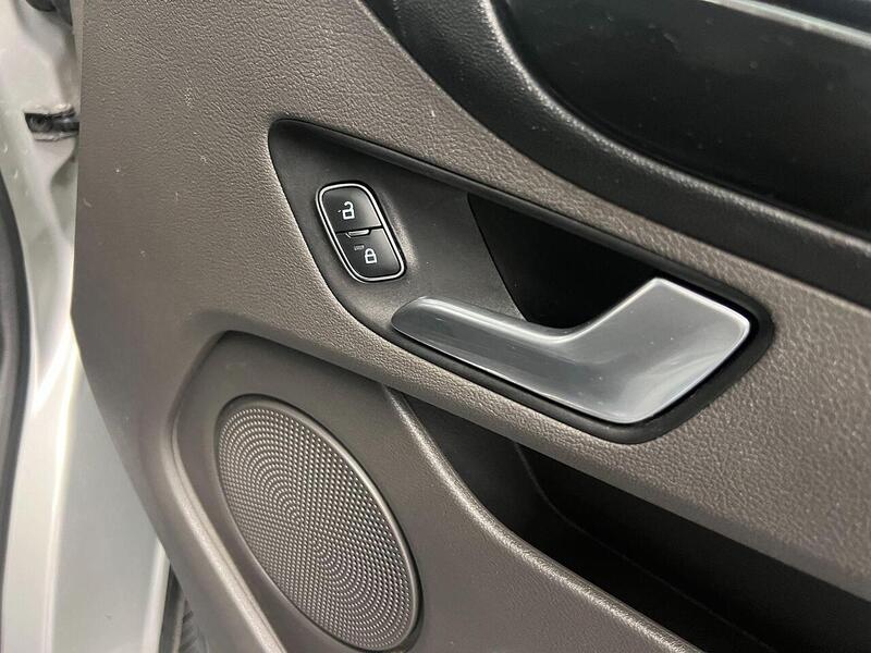 Used Ford Transit Custom 2023 for sale - 76903927: Photo 12